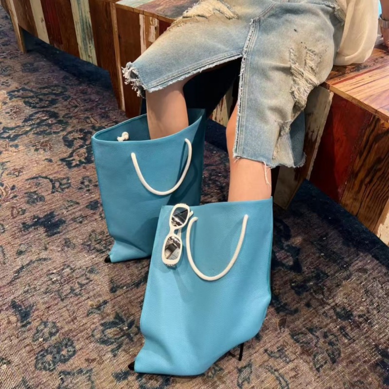 여성용 가을/겨울 신상 포인트 노벨티 백 스타일 부츠  - Women Bags New 리뷰 및 가격